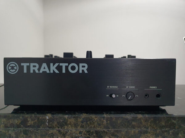 4476B932-93DB-49D4-B67B-D2718DAD0D2C